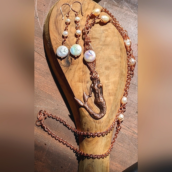 Mermaid Pendant Copper Jewelry Set Fresh Water Pearl Accents - Picture 12 of 16